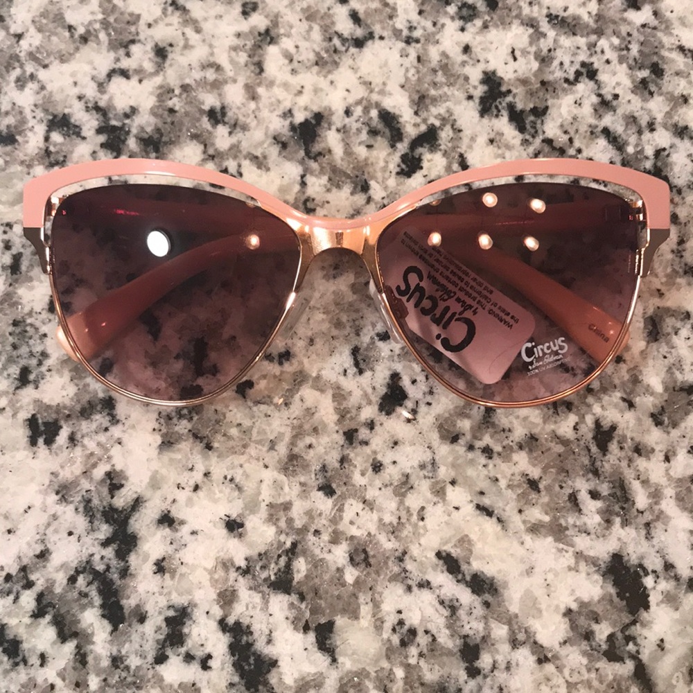 NWT Circus by Sam Edelman sunglasses